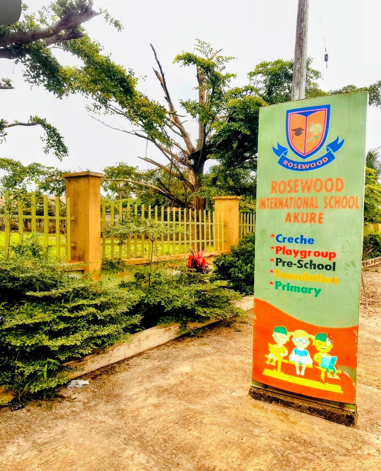 ROSEWOOD INT'L NURSERY AND PRIMARY SCHOOL website showcase